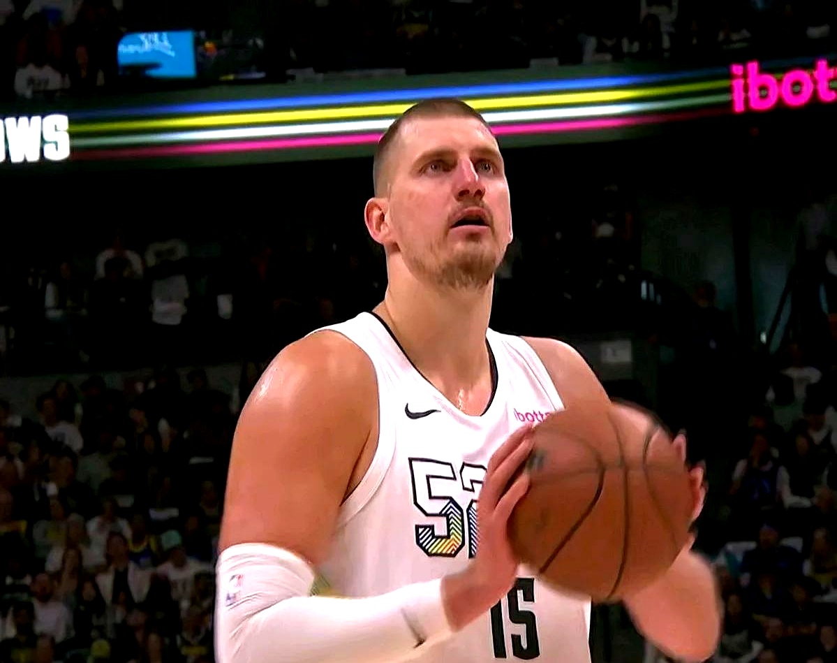 希腊男篮爆冷加拿大男篮，卡鲁索打破历史纪录