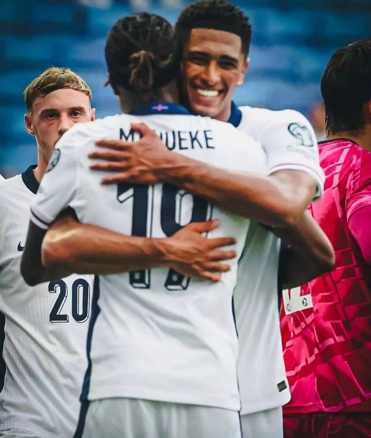 德国爆冷英格兰，阿拉巴送出助攻