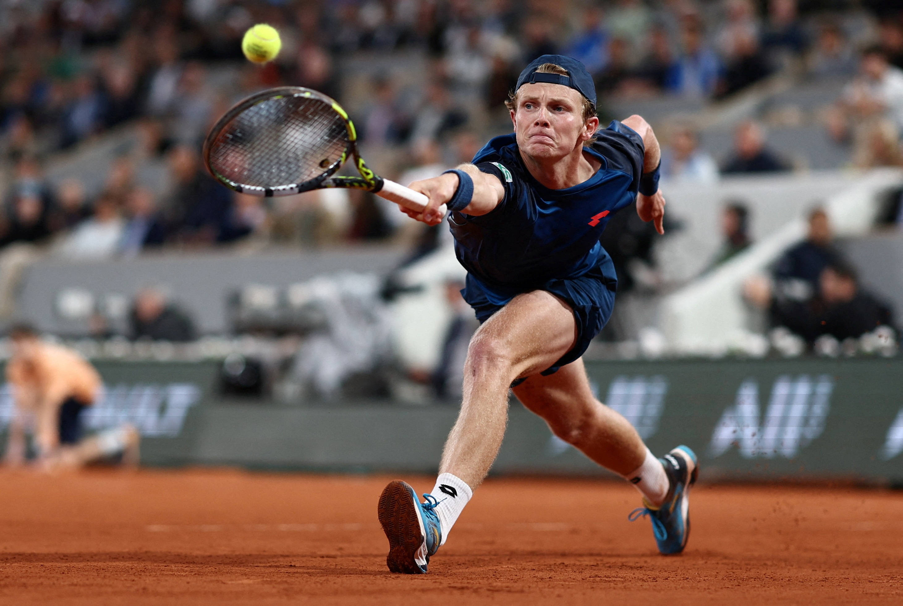 世界网球队血洗美国网球队，阿尔卡拉斯高光表现的简单介绍