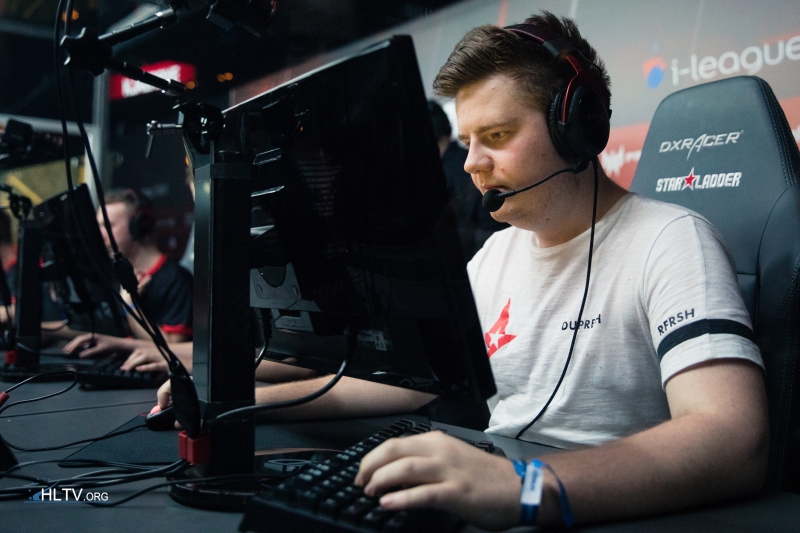 CLG绝地反击Astralis，Tian关键制胜