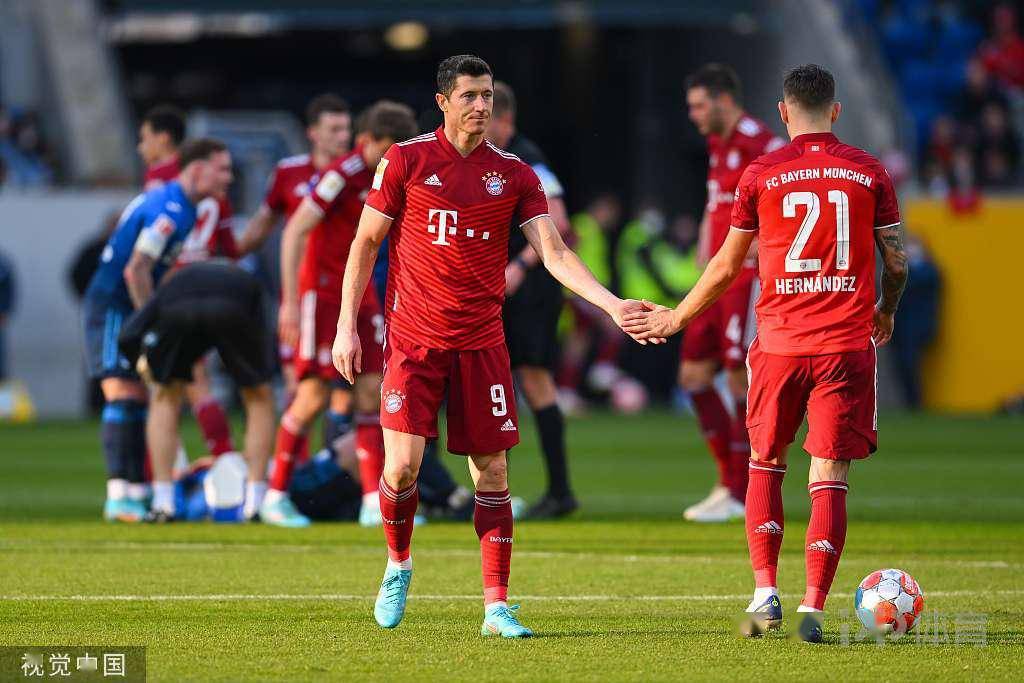 中国完胜曼联,格纳布里状态火热 中国完胜曼联,格纳布里状态火热