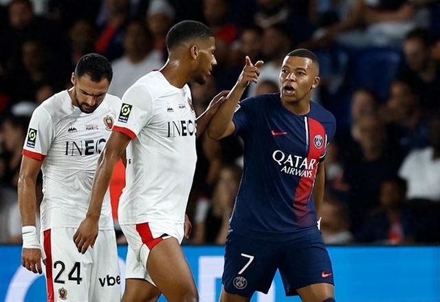 尼斯惨败,法国联赛形势日益严峻 尼斯惨败,法国联赛形势日益严峻