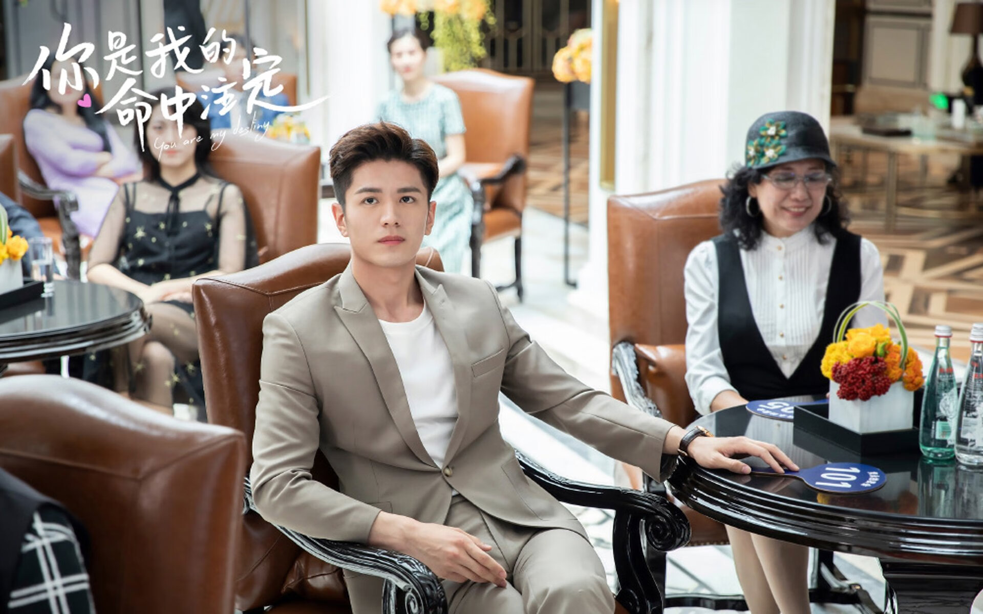 当红魔遇上枪手,莫德里奇用一脚比利时式弧线,扛起了全队的悬崖