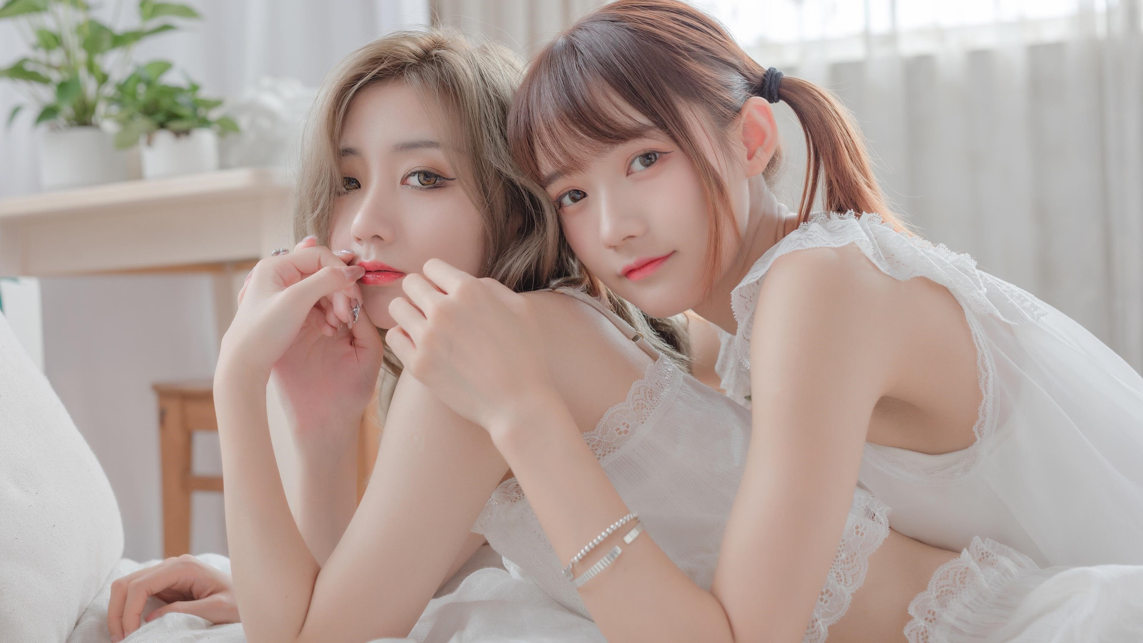 平行宇宙决战，深圳队vs雷霆，库里末节19分诠释何谓客场消音器