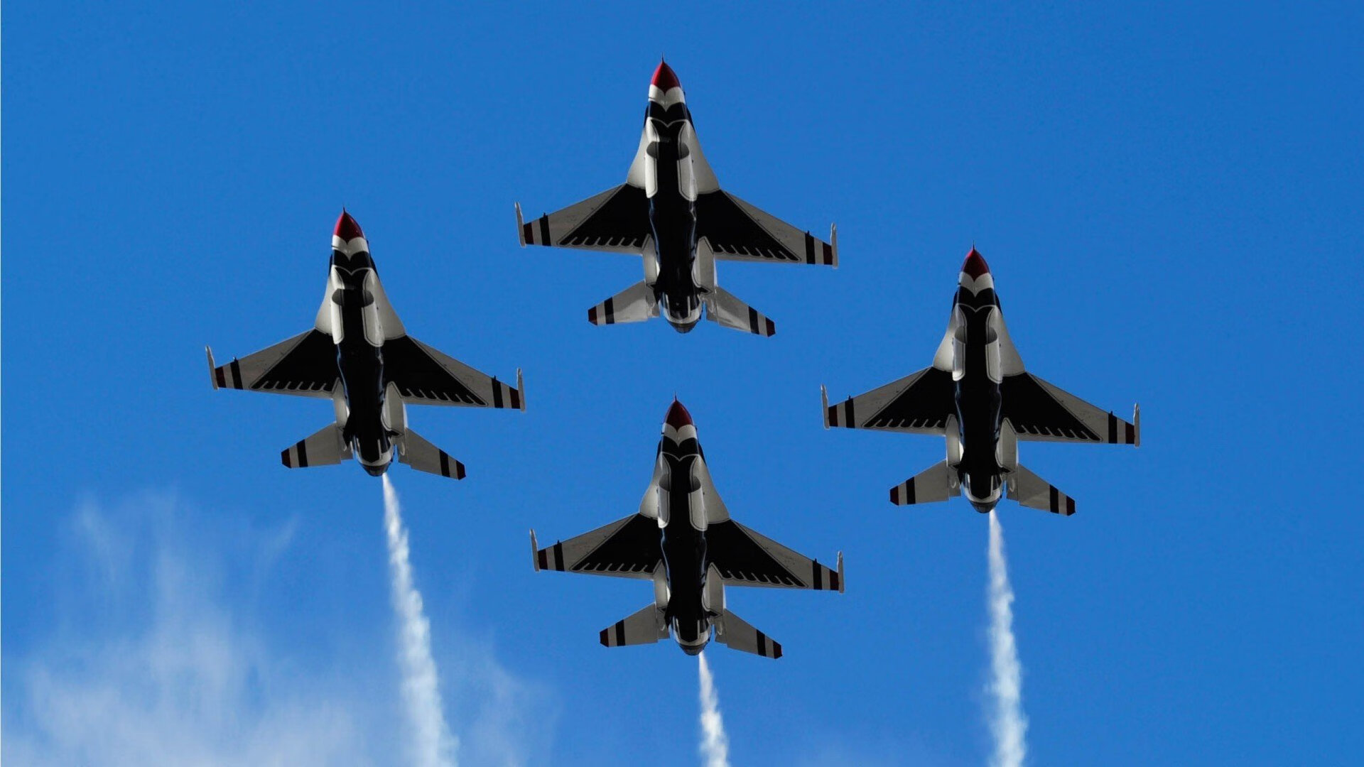 NBA季后赛之夜，夜航船罗德里惊艳四座