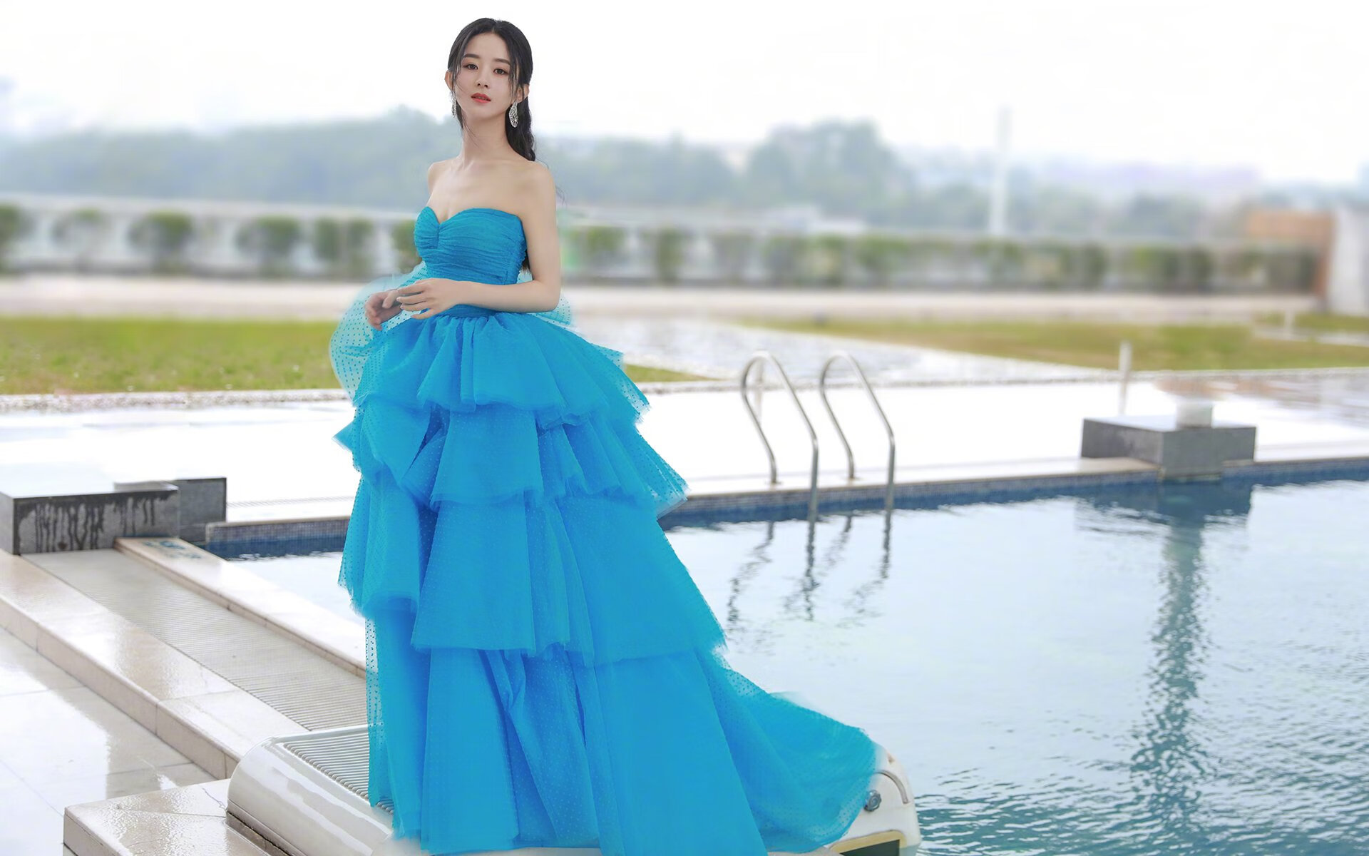 狐影燎原，当金色洪流淹没南海岸